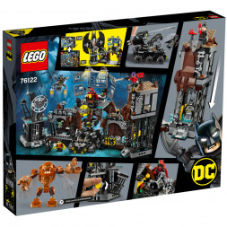 Конструктор LEGO Super Heroes 76122 Вторжение Глиноликого в бэт-пещеру