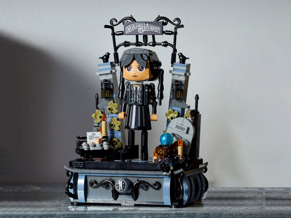 Констурктор LEGO Wednesday 76780 Фигурка Венсдей Аддамс в Нальчике