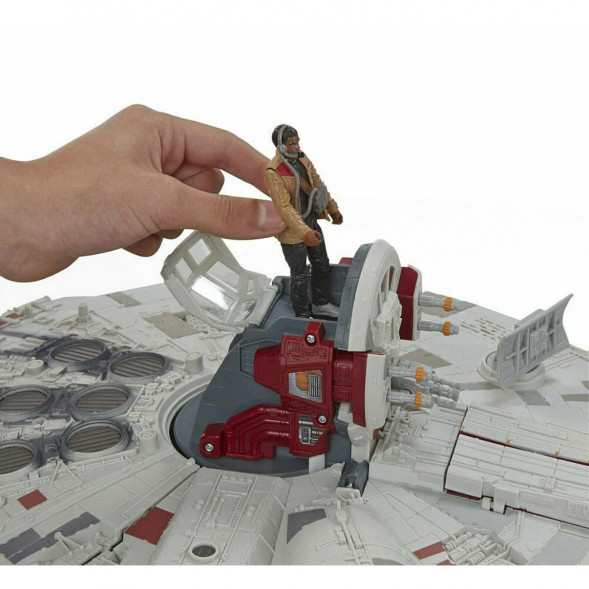Игровой набор Star Wars (Hasbro) Флагманский космический корабль Звездных войн (B3678) в Нальчике