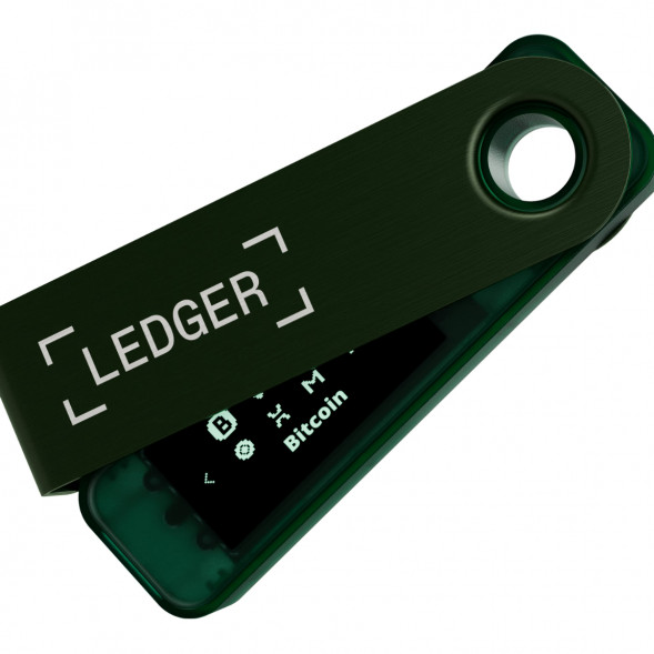 Криптокошелек Ledger Nano S Plus 1 шт., Emerald Green в Нальчике
