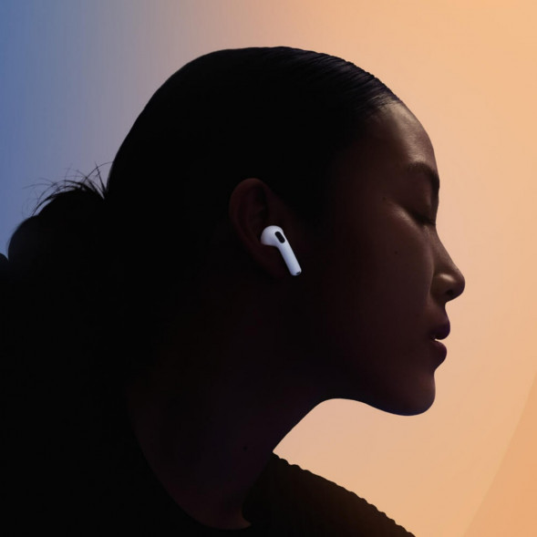 Наушники Apple AirPods 4 (с шумоподавлением) в Нальчике