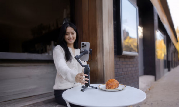 Электрический стабилизатор для смартфона DJI Osmo Mobile 7P в Нальчике