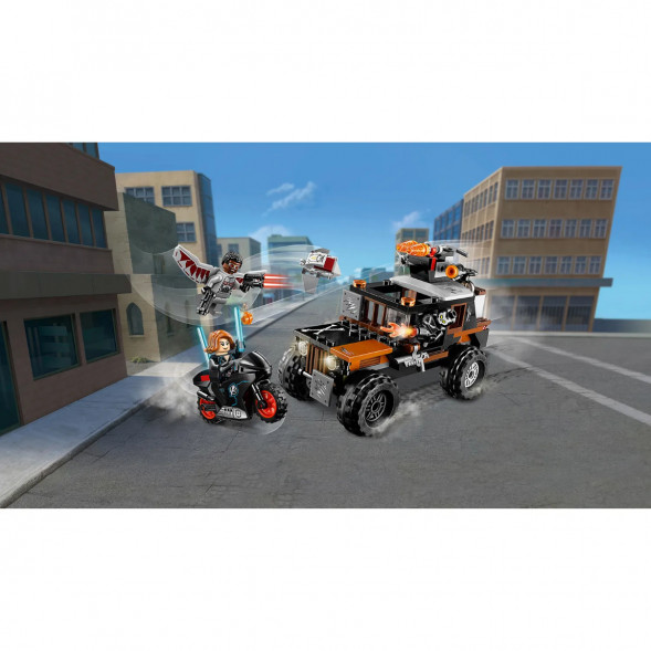 Конструктор LEGO Super Heroes 76050 Опасное ограбление в Нальчике