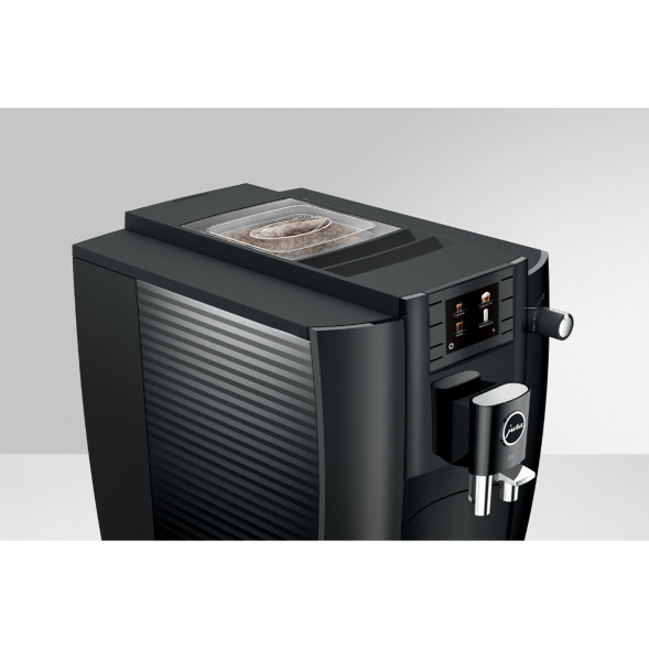 Кофемашина Jura E6, Piano Black в Нальчике