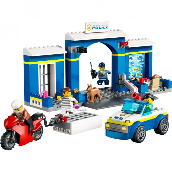 Конструктор LEGO City 60370 Побег из полицейского участка в Нальчике