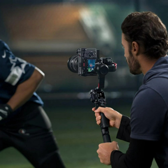Стабилизатор DJI Ronin RS 4 Combo  в Нальчике