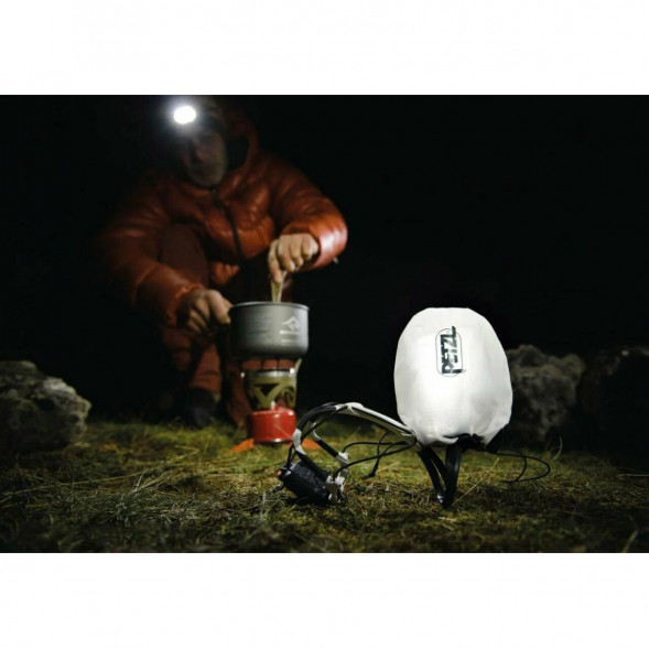 Налобный фонарь Petzl Actik Core E065AA02, 600 лм, зелёный в Нальчике