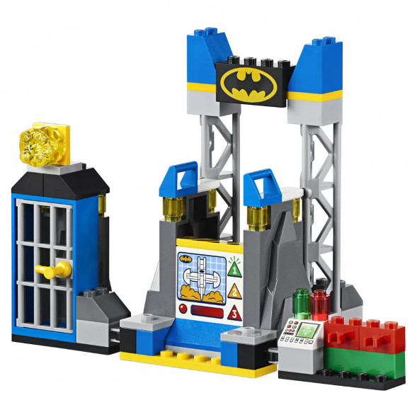 Конструктор LEGO Juniors 10753 Нападение Джокера на Бэтпещеру в Нальчике